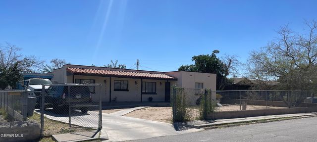 8304 SAGELAND Way, El Paso, TX 79907