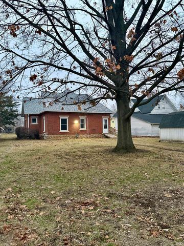 128 W Summit Street, Delphi, IN 46923