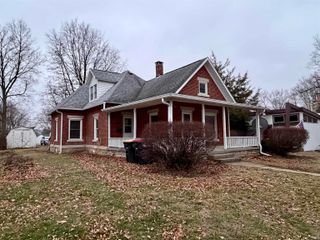 128 W Summit Street, Delphi, IN 46923