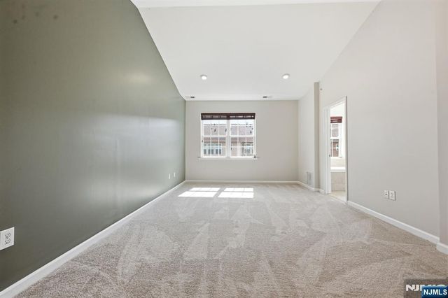 11 Wesmont Drive, Wood Ridge, NJ 07075
