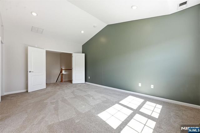 11 Wesmont Drive, Wood Ridge, NJ 07075