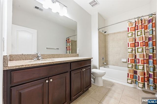 11 Wesmont Drive, Wood Ridge, NJ 07075
