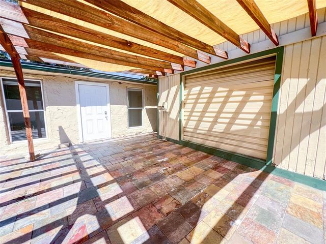 3402 W VAN BUREN DRIVE, Tampa, FL 33611
