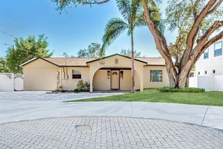 3402 W VAN BUREN DRIVE, Tampa, FL 33611