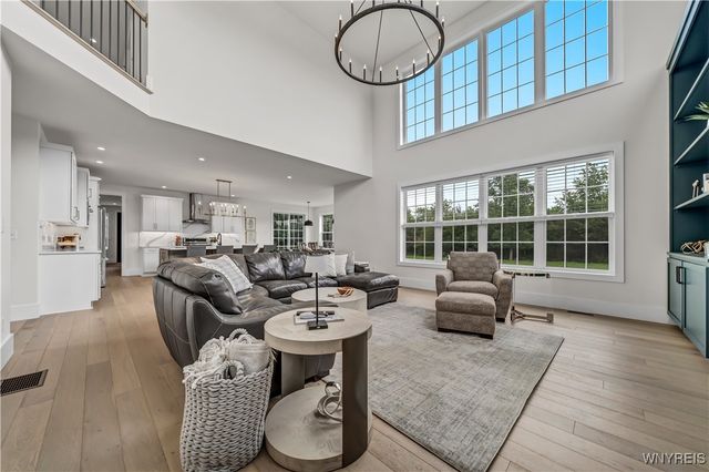 4480 Boncrest West, Clarence, NY 14031