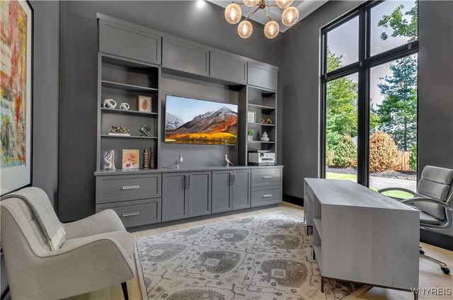 4480 Boncrest West, Clarence, NY 14031