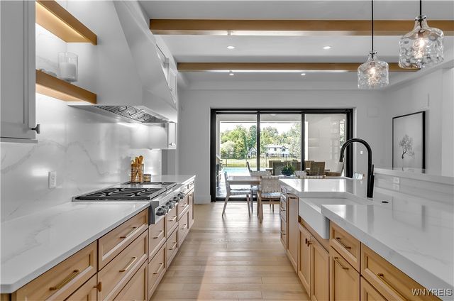 4480 Boncrest West, Clarence, NY 14031