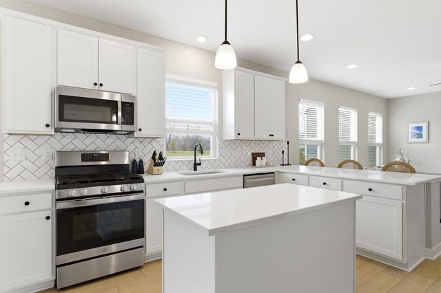 2702 Fieldwin Drive, Blacklick, OH 43004