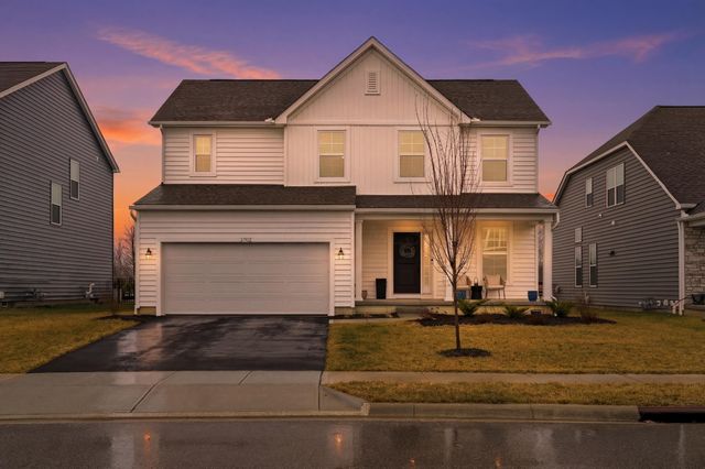 2702 Fieldwin Drive, Blacklick, OH 43004