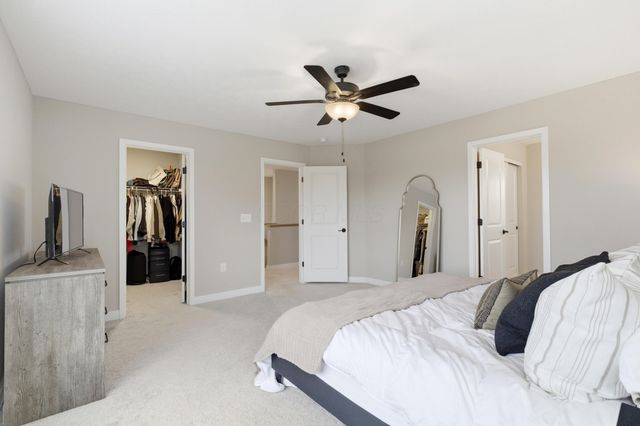 2702 Fieldwin Drive, Blacklick, OH 43004