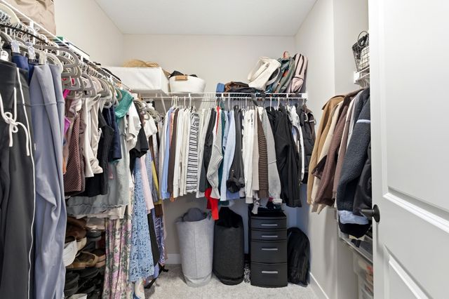 2702 Fieldwin Drive, Blacklick, OH 43004