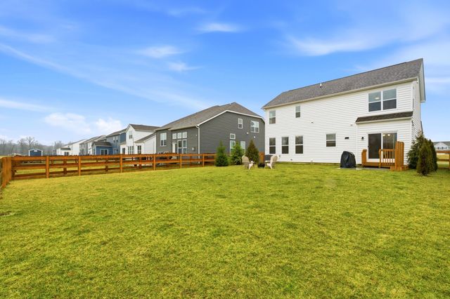 2702 Fieldwin Drive, Blacklick, OH 43004