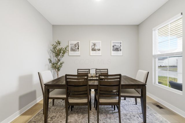 2702 Fieldwin Drive, Blacklick, OH 43004