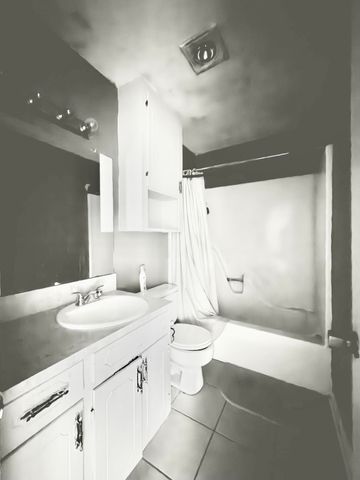 5276 Carla St, Deridder, LA 70634