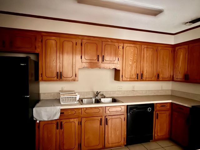 5276 Carla St, Deridder, LA 70634