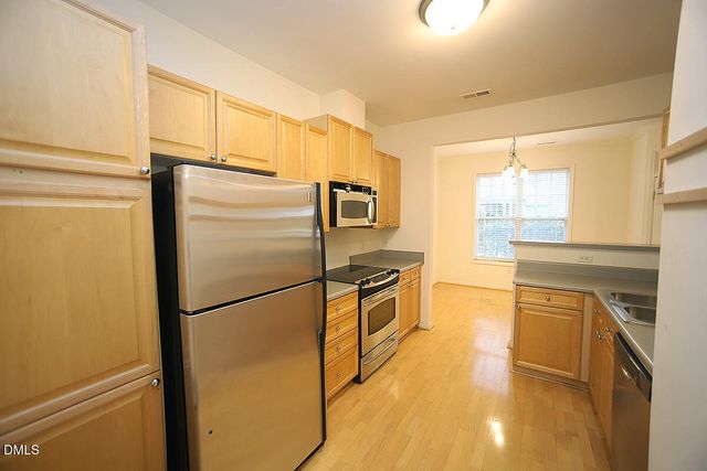 3161 Hemlock Forest Circle 101, Raleigh, NC 27612