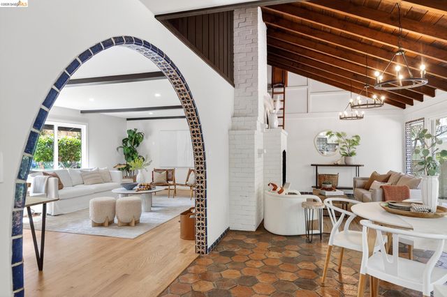 5914 Thornhill Drive, Oakland, CA 94611