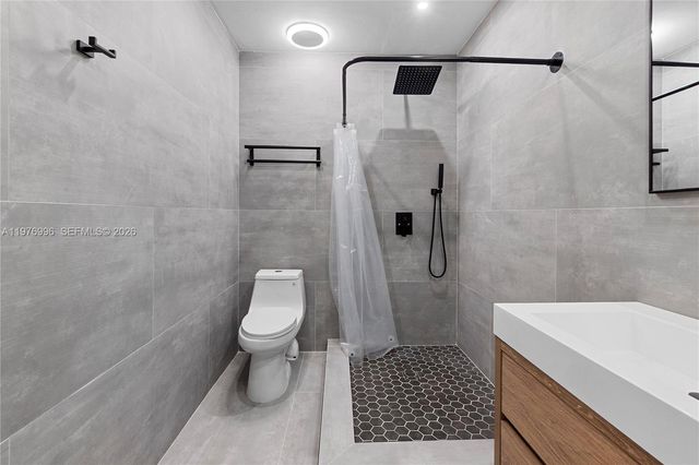 461 SW 1st St 461, Boca Raton, FL 33432