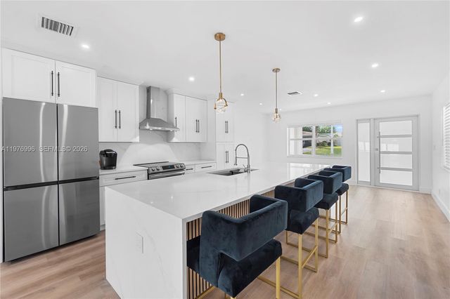 461 SW 1st St 461, Boca Raton, FL 33432