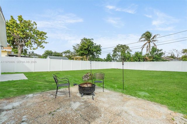 461 SW 1st St 461, Boca Raton, FL 33432