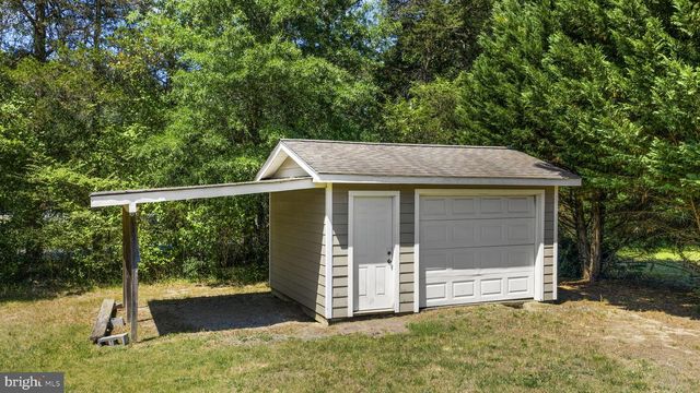 269 CHAPEL GREEN RD, Fredericksburg, VA 22405