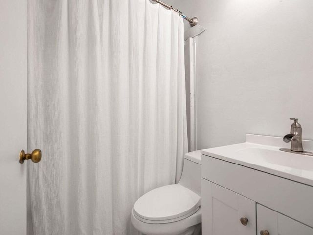 25616 Hoffmeyer Street, Roseville City, MI 48066