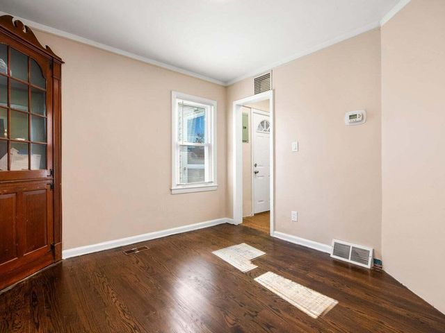 25616 Hoffmeyer Street, Roseville City, MI 48066