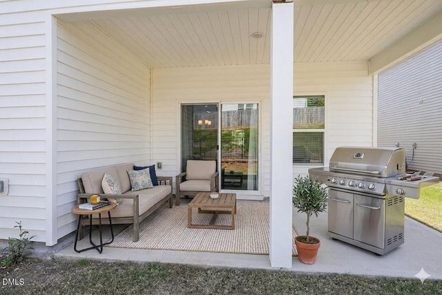 87 Anise Tree Way, Clayton, NC 27527