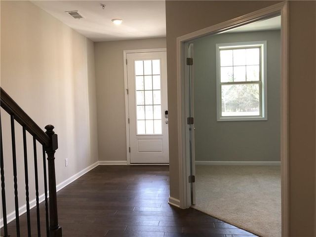 521 Headwind Way, Alpharetta, GA 30005