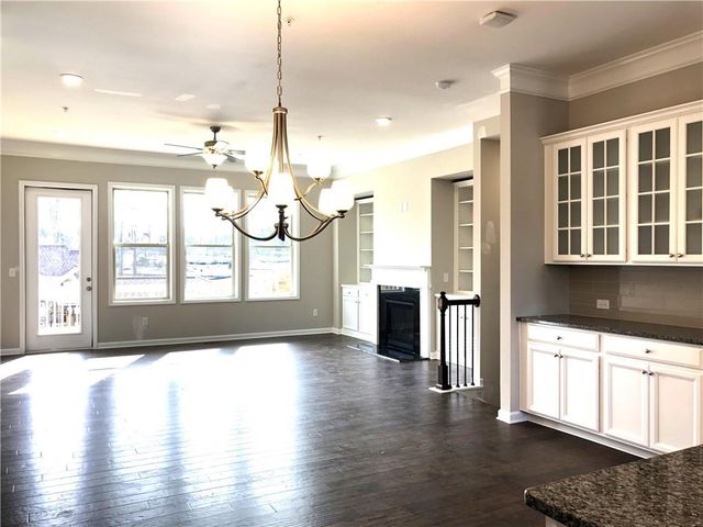 521 Headwind Way, Alpharetta, GA 30005
