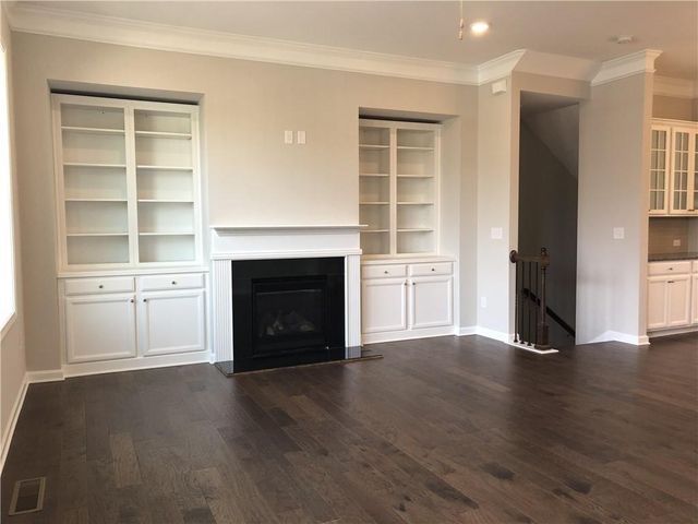 521 Headwind Way, Alpharetta, GA 30005