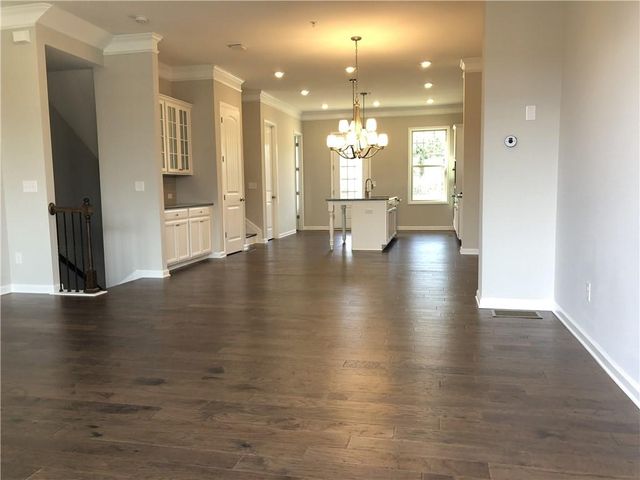 521 Headwind Way, Alpharetta, GA 30005