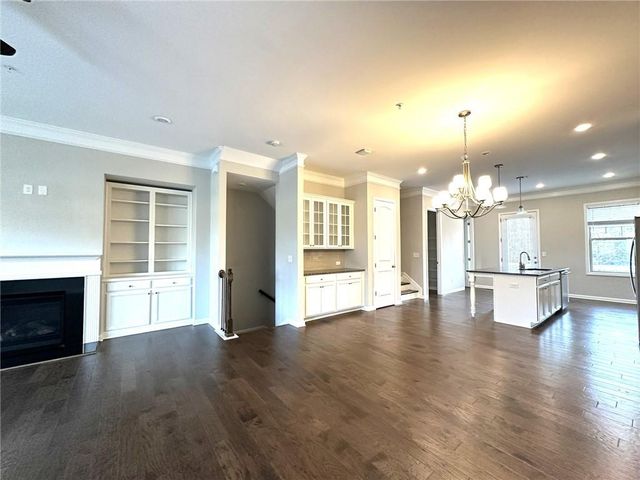 521 Headwind Way, Alpharetta, GA 30005
