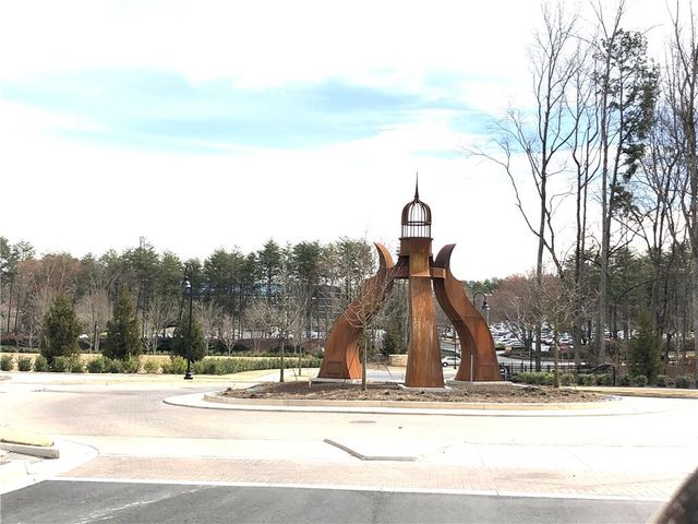 521 Headwind Way, Alpharetta, GA 30005