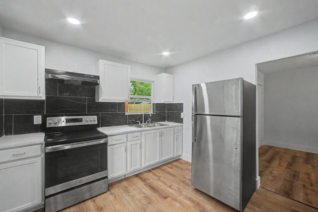 5505 Southlea Street, Houston, TX 77033