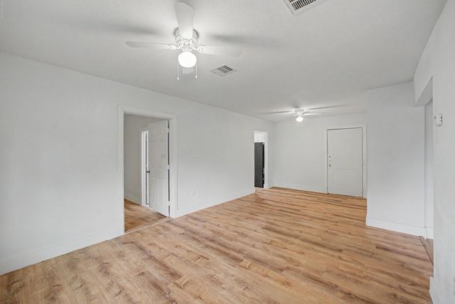 5505 Southlea Street, Houston, TX 77033