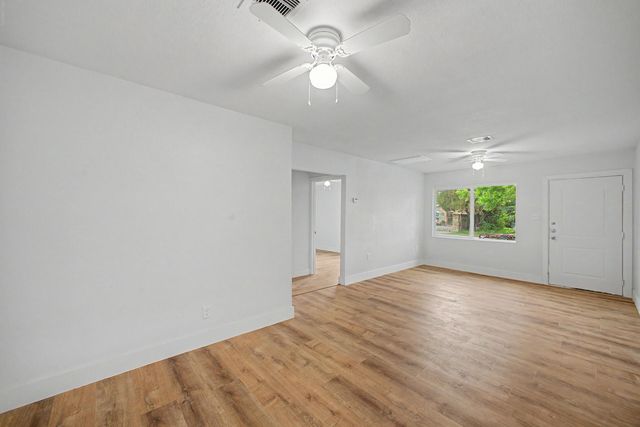 5505 Southlea Street, Houston, TX 77033