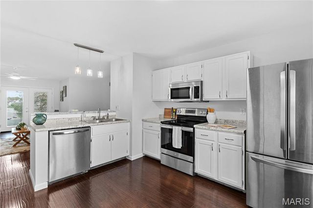 1058 Sugar Creek Court 4, St Peters, MO 63376