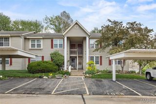 1058 Sugar Creek Court 4, St Peters, MO 63376