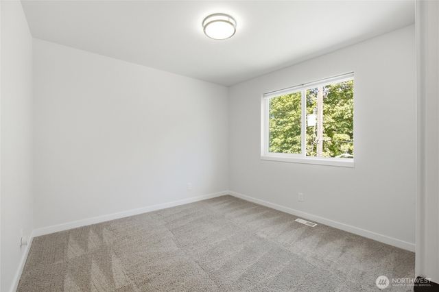 7511 Dumar Way SW, Seattle, WA 98106