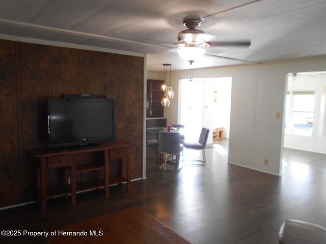 14290 Rialto Avenue, Brooksville, FL 34613