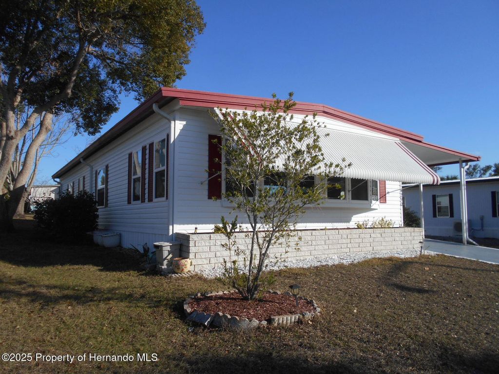 14290 Rialto Avenue, Brooksville, FL 34613