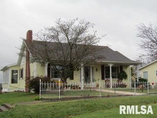 195 E MARKET Street, Elizabethtown, IL 62931