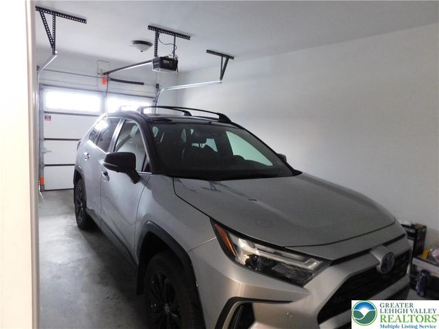 1047 Cetronia Road 3, Upper Macungie Twp, PA 18031