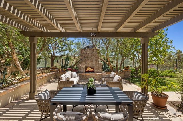 10 Morning Light, Newport Coast, CA 92657