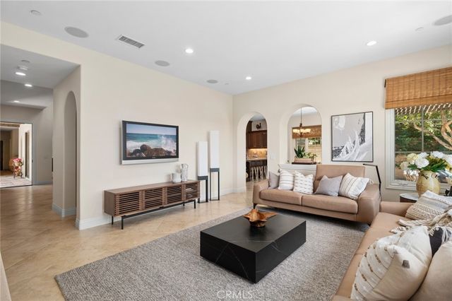 10 Morning Light, Newport Coast, CA 92657