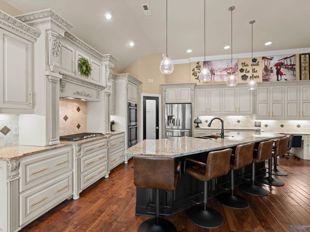 13033 S Shawdee Road SE, Huntsville, AL 35803