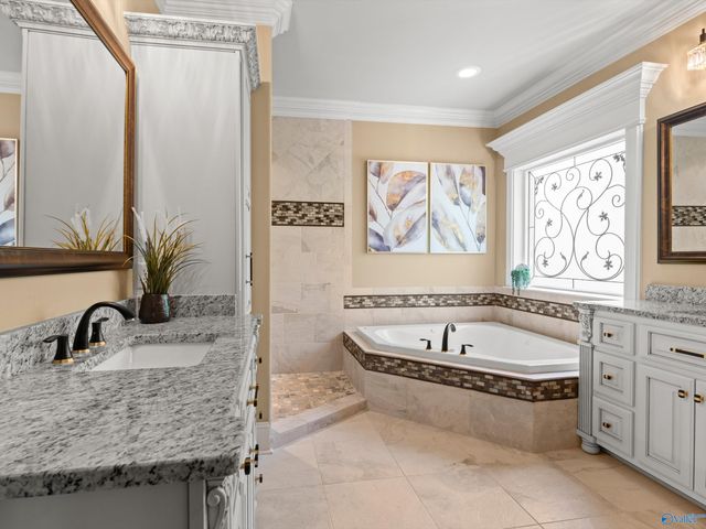 13033 S Shawdee Road SE, Huntsville, AL 35803