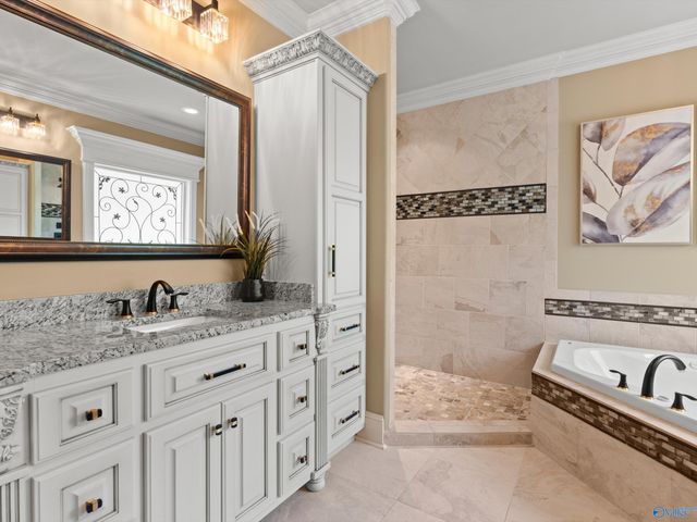 13033 S Shawdee Road SE, Huntsville, AL 35803