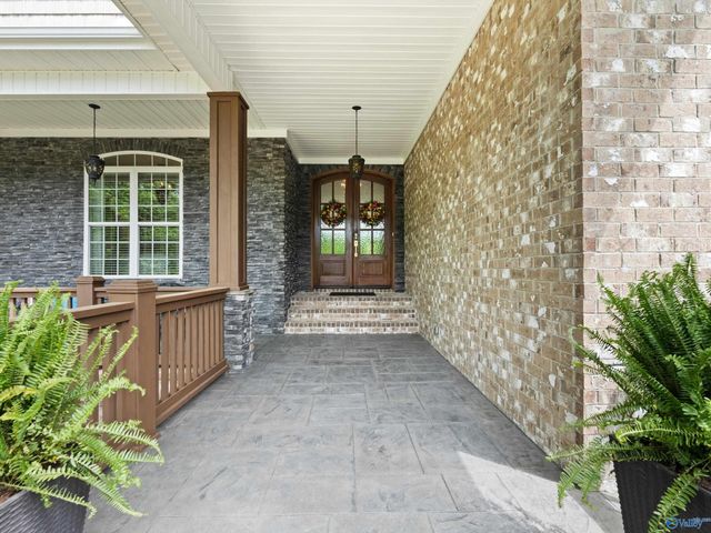 13033 S Shawdee Road SE, Huntsville, AL 35803